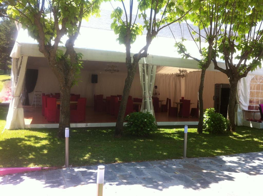 La Casona Del Pinar Albergue San Rafael Bagian luar foto
